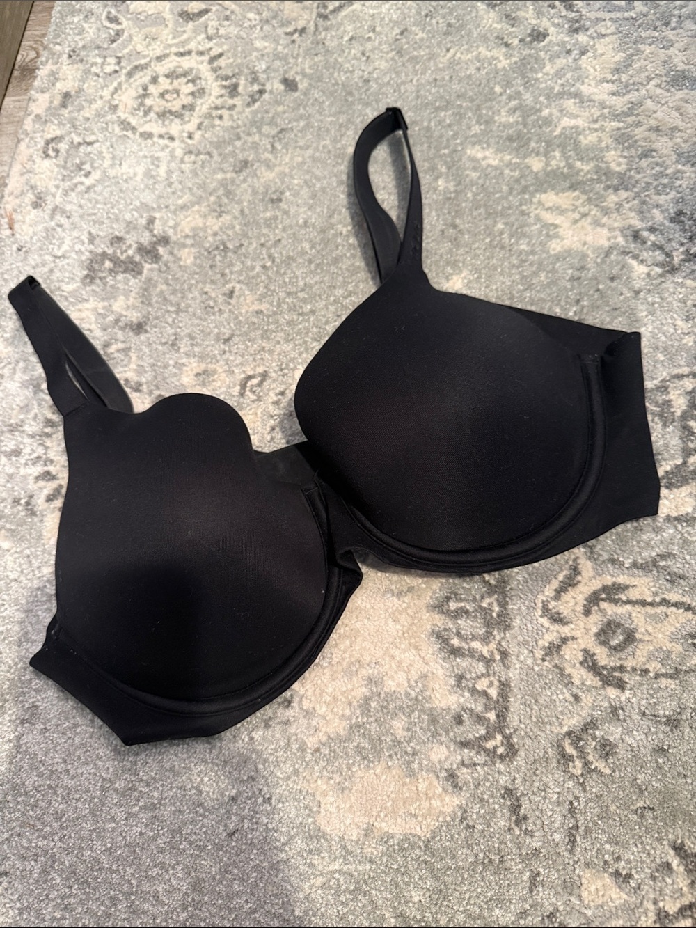 Aerie Black Smooth T-Shirt Bra 36C